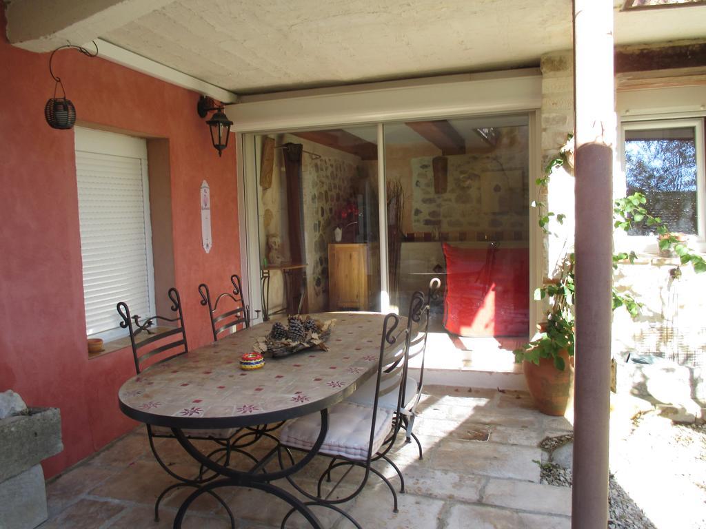 Villa L'Olivier Chez Mamé Marthe Vallon-Pont-dʼArc Camera foto