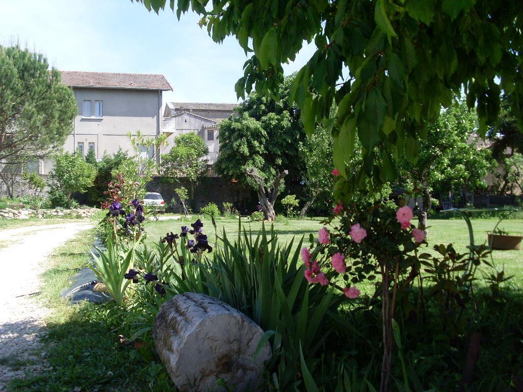 Villa L'Olivier Chez Mamé Marthe Vallon-Pont-dʼArc Camera foto